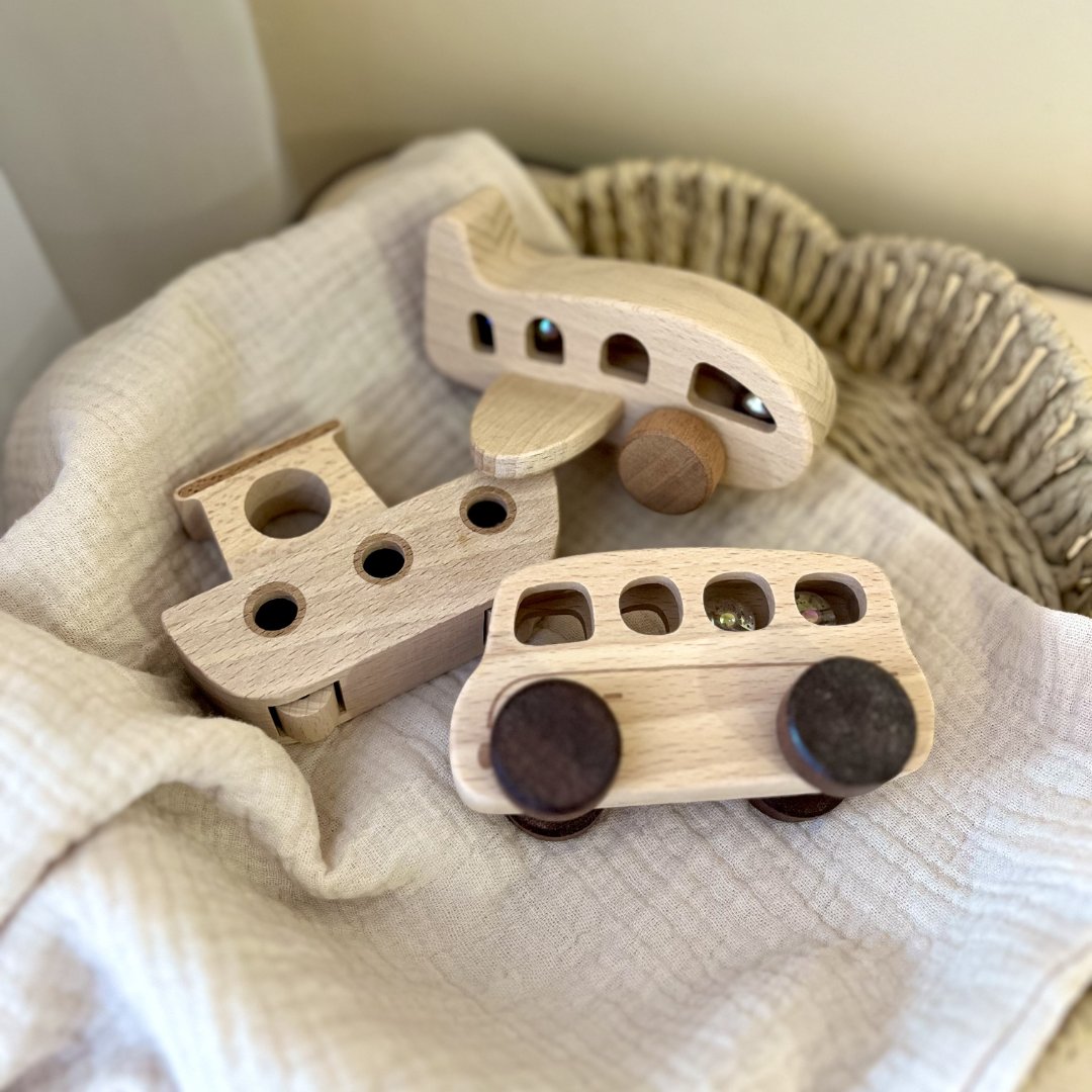 Дерев’яний транспорт: літачок, кораблик та автобус ✈️🛳️🚌